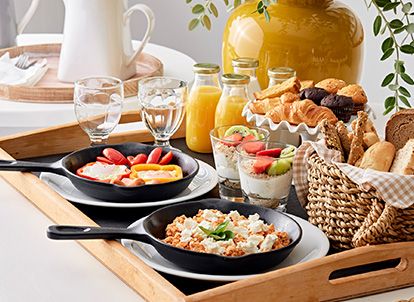 Breakfast in the room Breakfast in the room