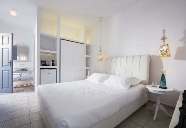 SUPERIOR ROOMS WITH SEA VIEW SUPERIOR ROOMS WITH SEA VIEW