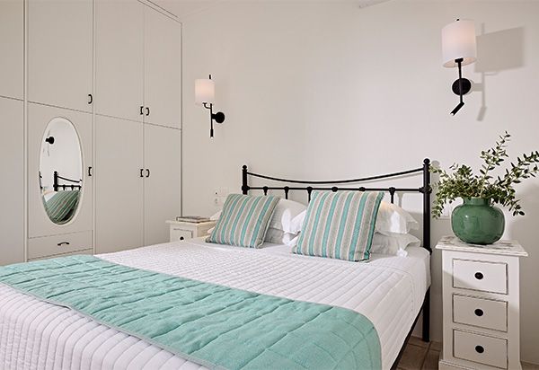 PEARL SUITE WITH SEA VIEW PEARL SUITE WITH SEA VIEW