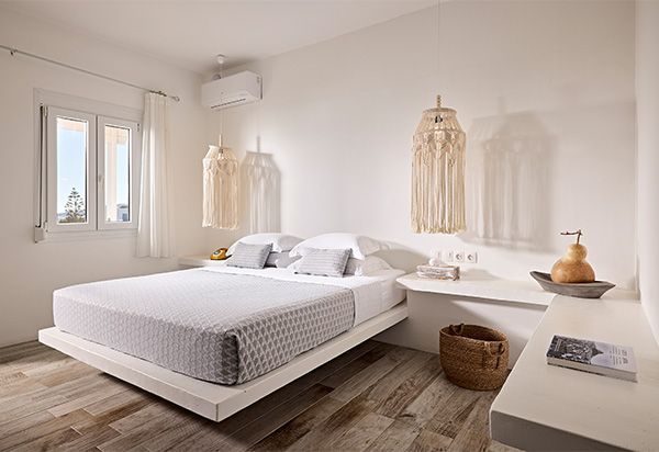 DELUXE SUITE WITH SEA SIDE & MOUNTAIN VIEW DELUXE SUITE WITH SEA SIDE & MOUNTAIN VIEW